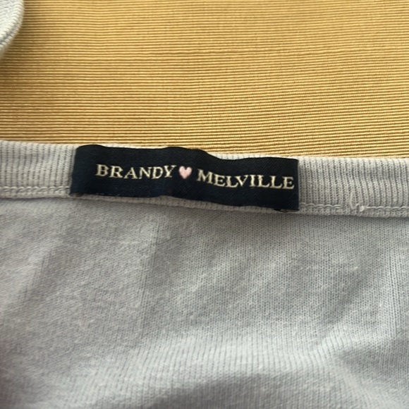 brandy melville top - Picture 2 of 3